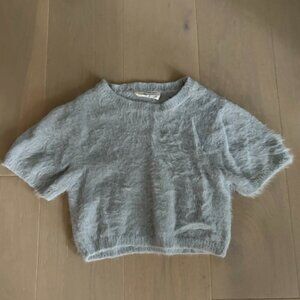 Molly Green cropped light blue, light sweater